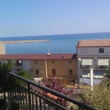 Maison Vacances Bed & Breakfast