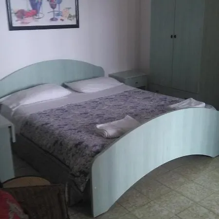 Bed & Breakfast Maison Vacances *